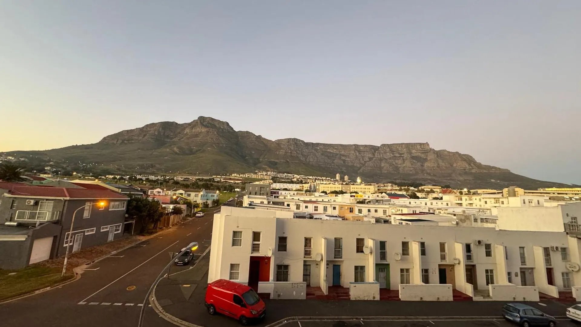 Luxury With Table Mountain View Apartment Cape Town