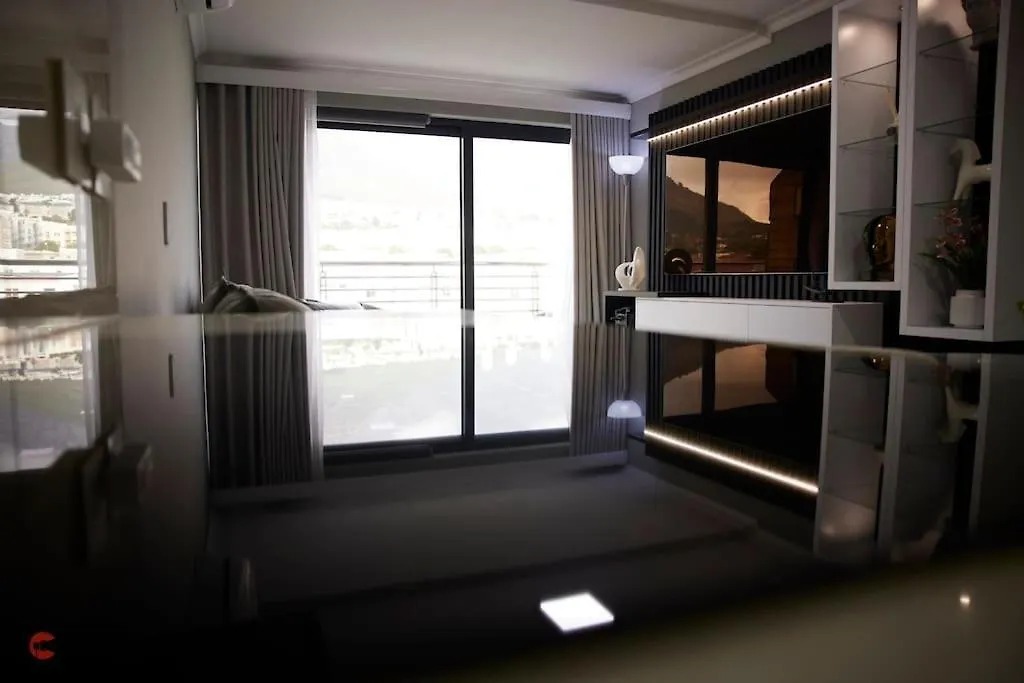 Luxury With Table Mountain View Apartment Cape Town South Africa