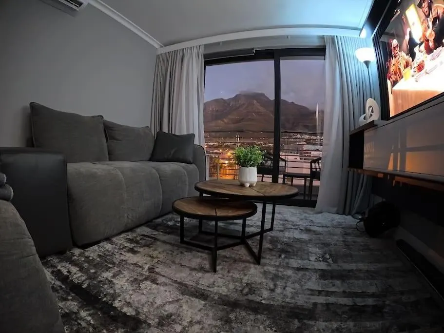 Luxury With Table Mountain View Apartment Cape Town